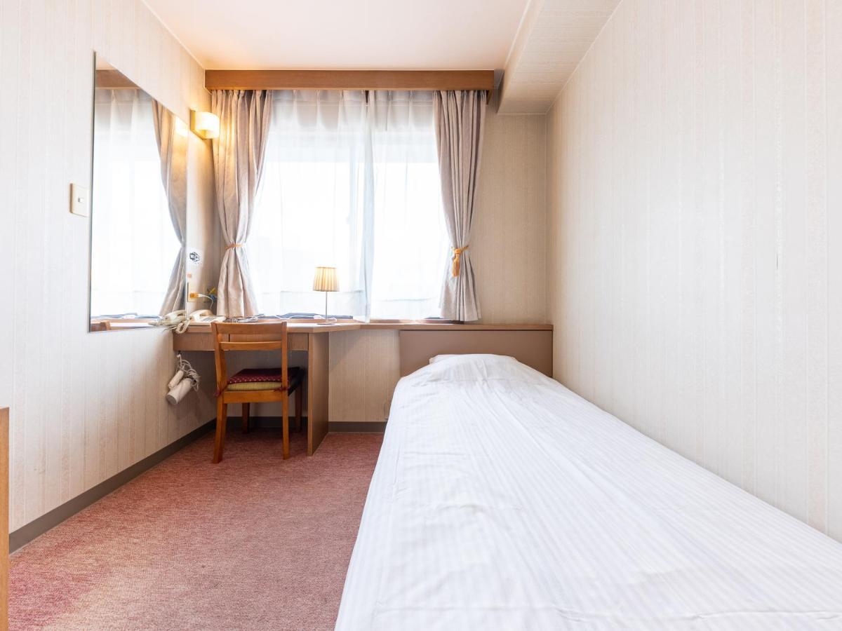 Tabist Business Hotel R Side Kanazawa Exterior foto