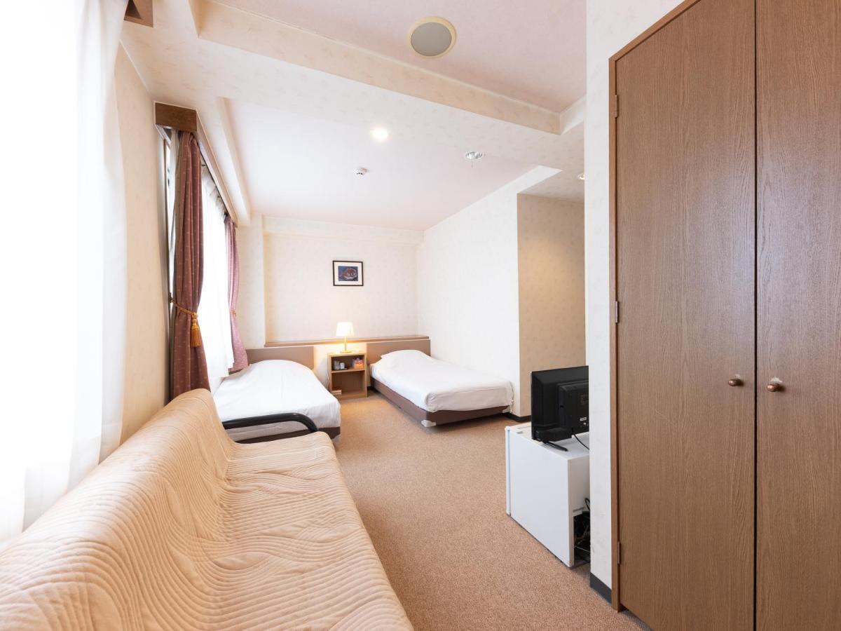 Tabist Business Hotel R Side Kanazawa Exterior foto